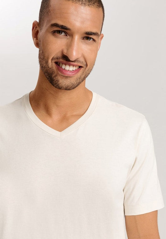 The Living Shirts-S/Slv Shirt V-Neck By Hanro In Warm Sand