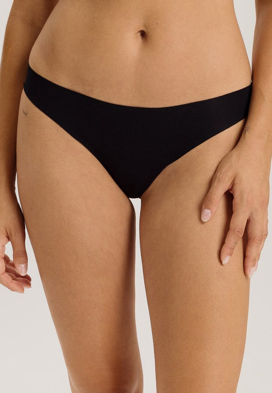 The Invisible Cotton-Thong By Hanro in Black