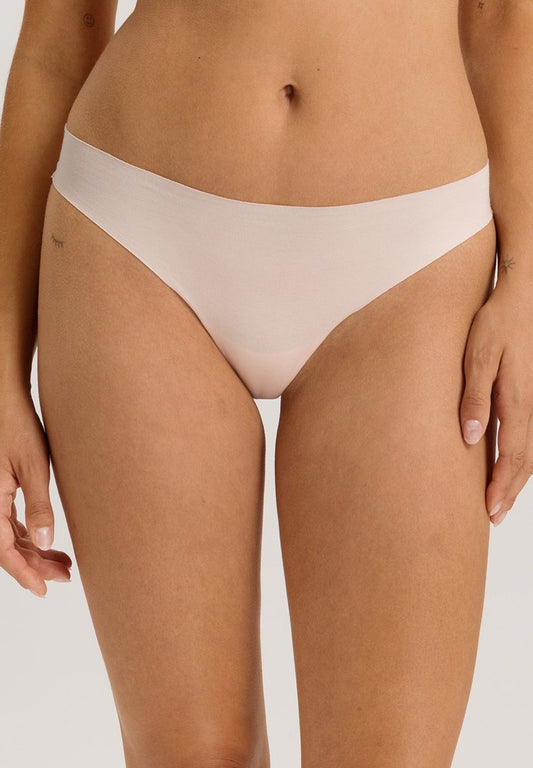 The Invisible Cotton-Thong By Hanro in Powder