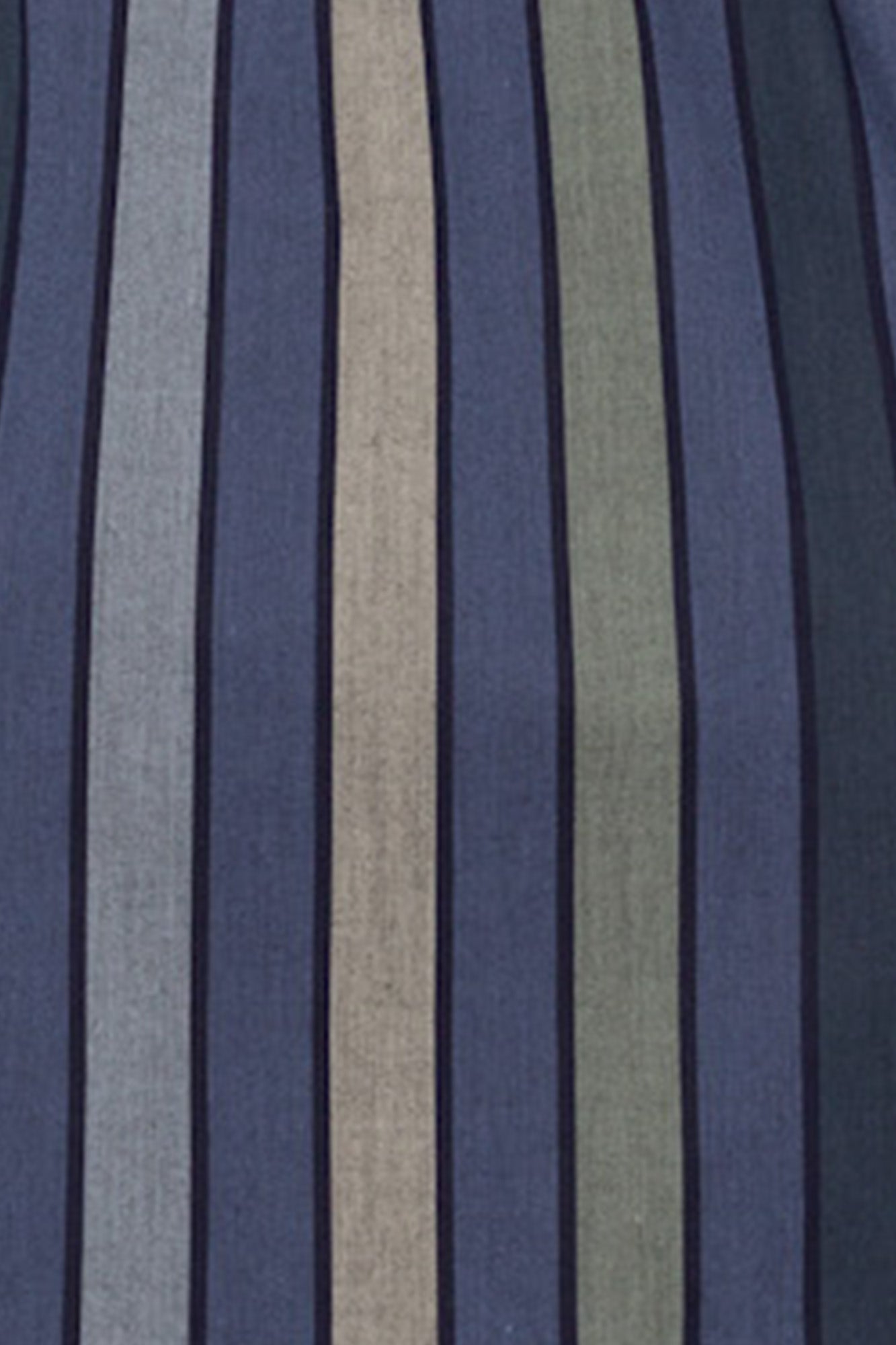 The Night & Day Robe By HANRO In Everblue Stripe