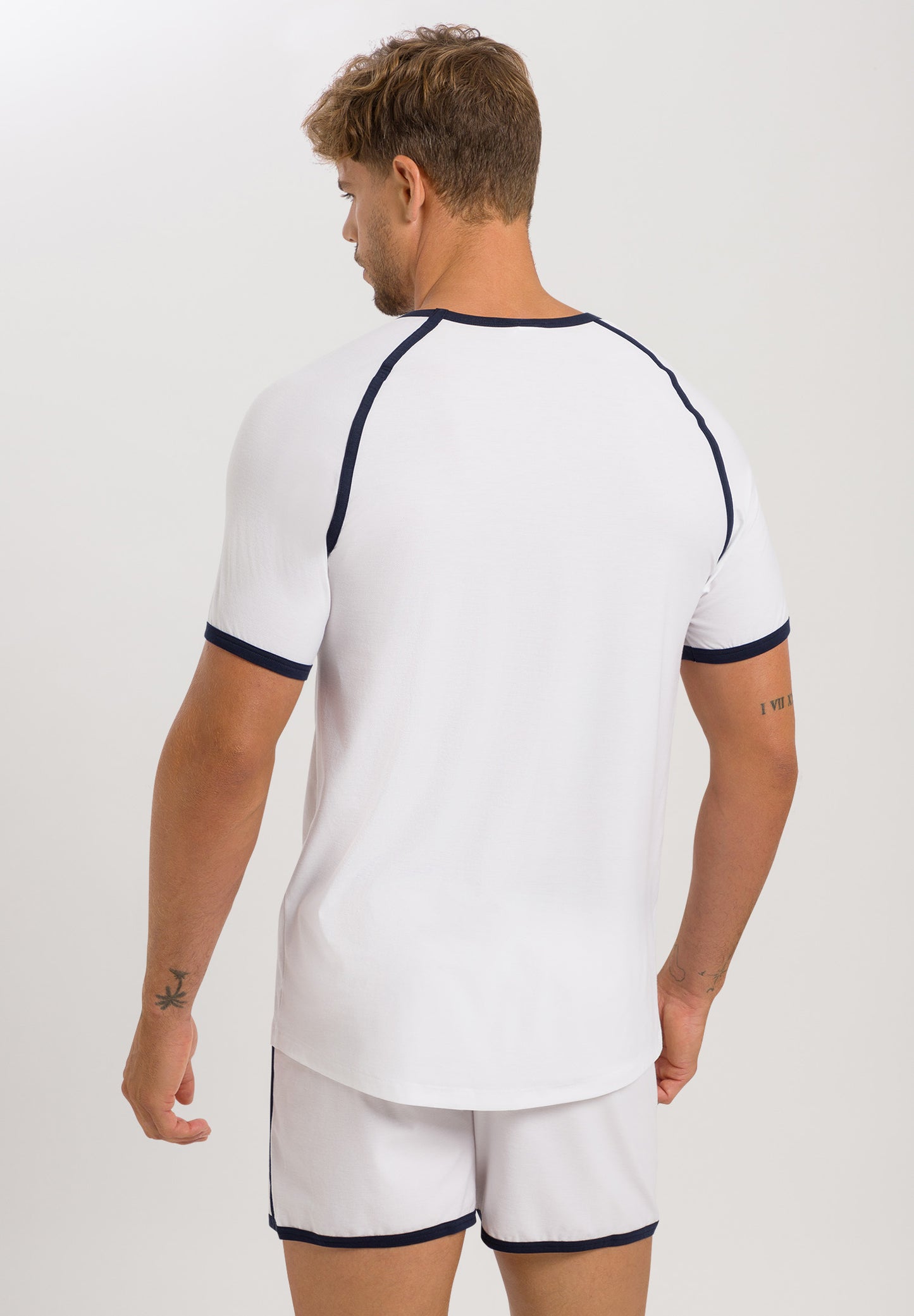 Pierre - Short Sleeve V-Neck Shirt