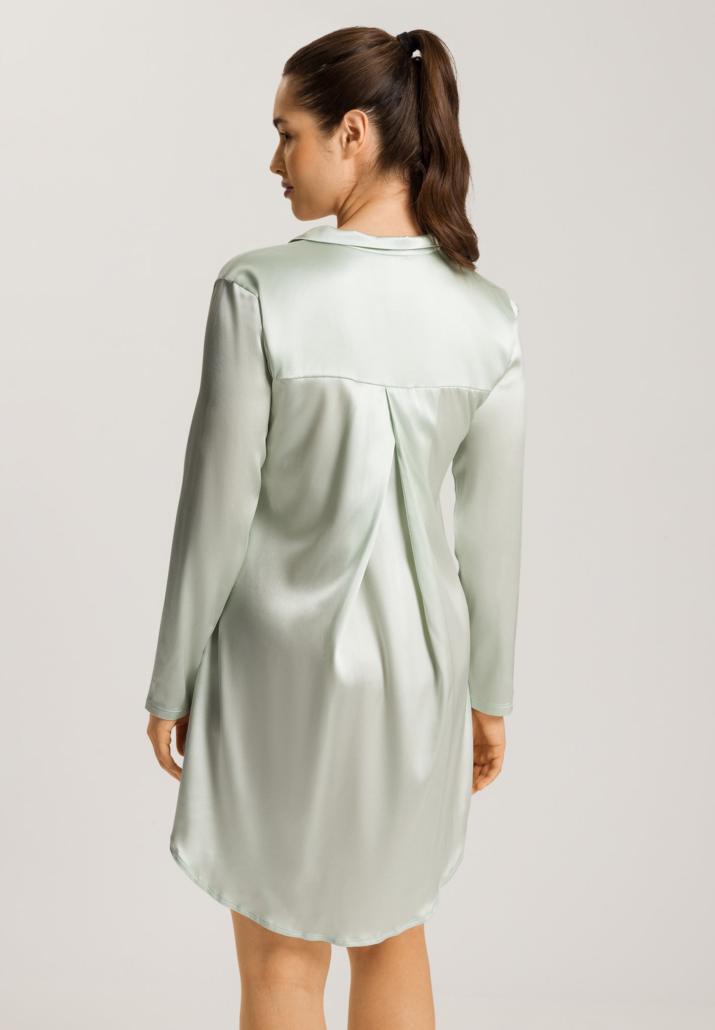 The Grand Central Nightdress By HANRO In White Sage