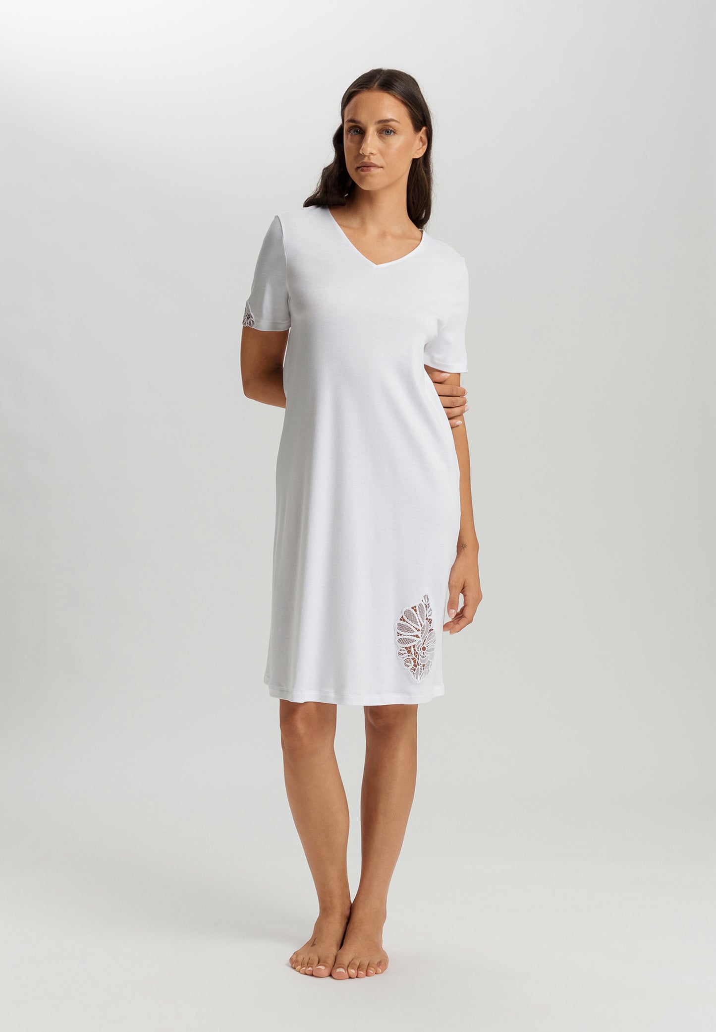 The Belina Nw-S/Slv Nightdress 100 Cm By Hanro In White