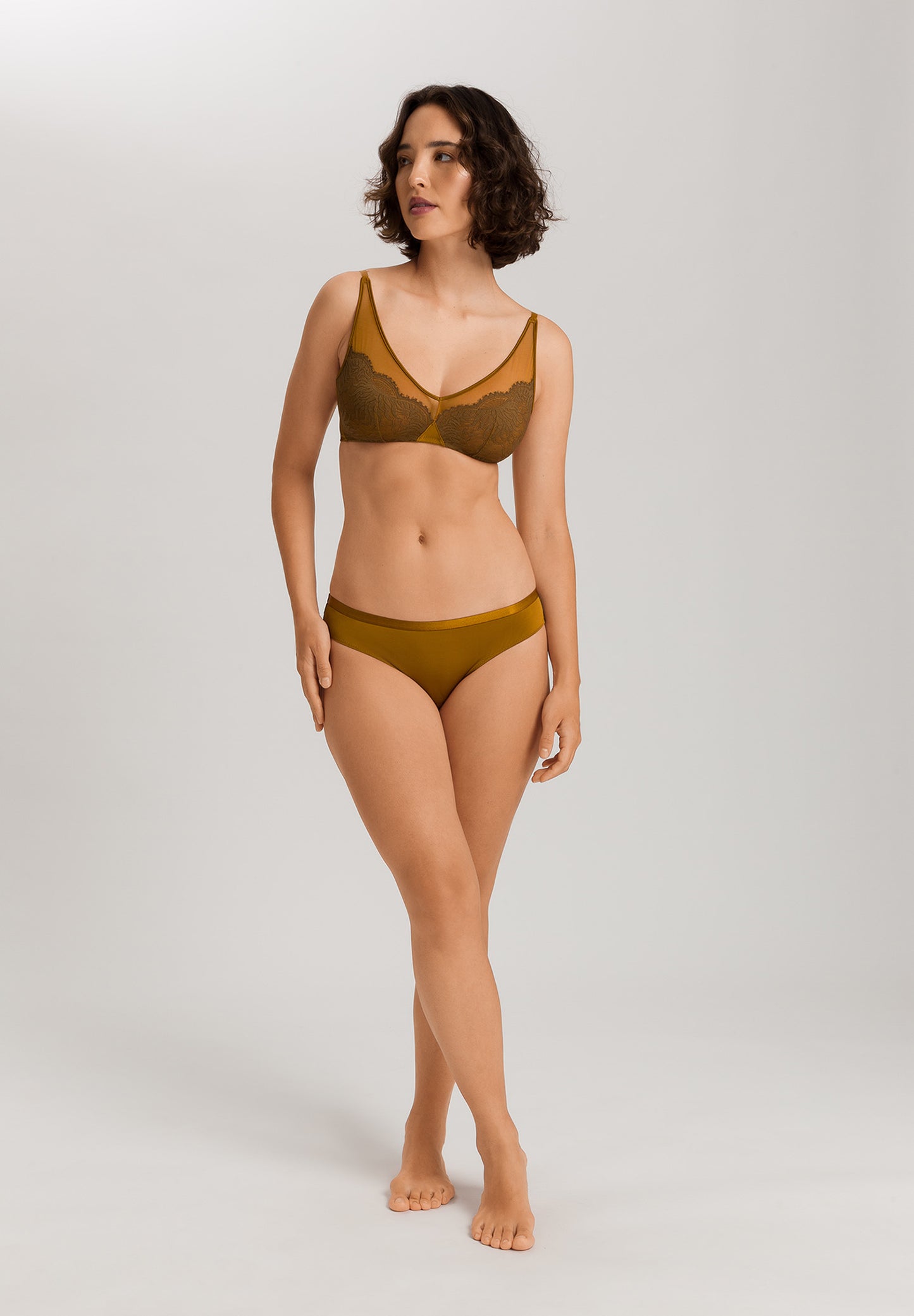 The Gale-Soft Cup Bra By Hanro In Golden Cumin