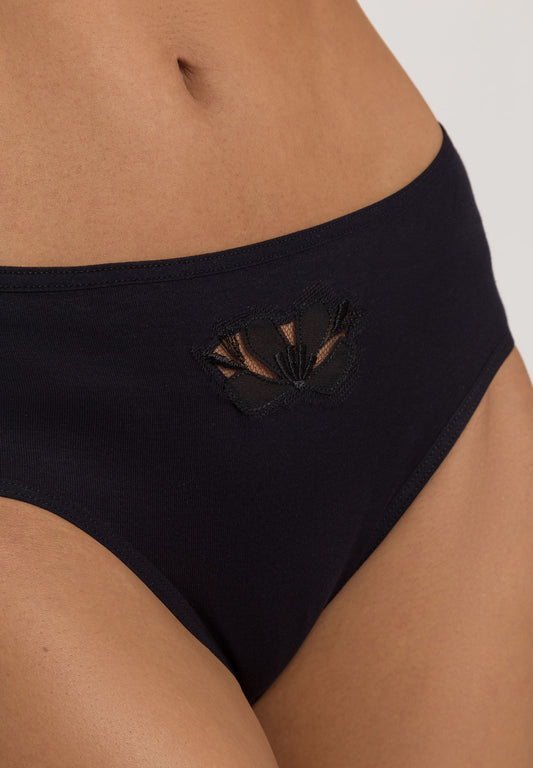 The Kalea-Midi Briefs By Hanro in Black