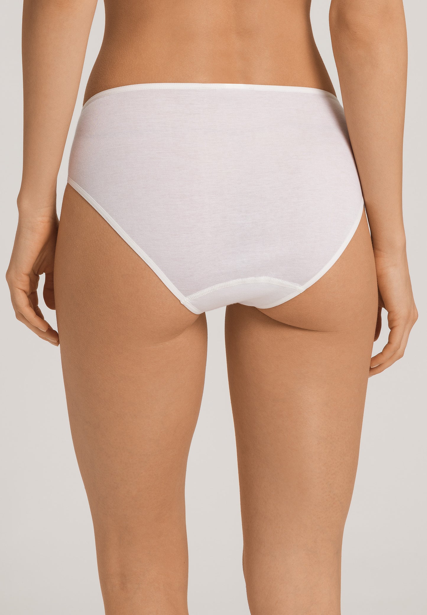 The Kalea-Midi Briefs By Hanro in Off White