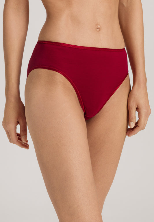 The Cotton Seamless-Midi Briefs By HANRO in Red Dahlia