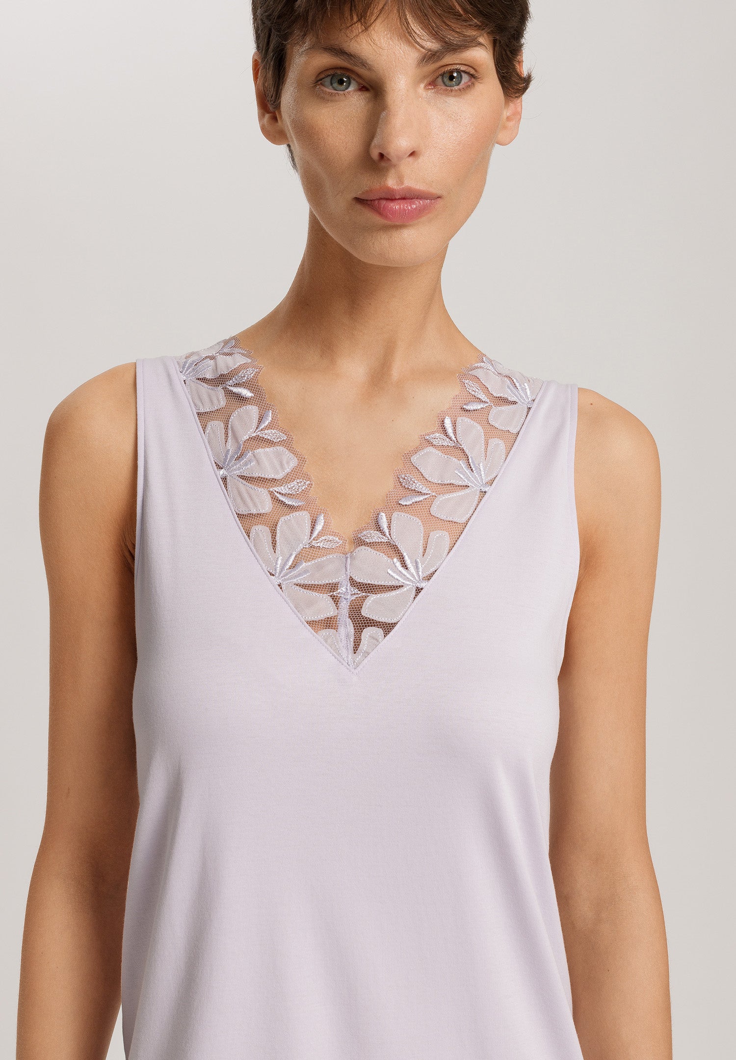 The Kalea Nw-Sleeveless Nightdress 90Cm By Hanro in Pink Lavender