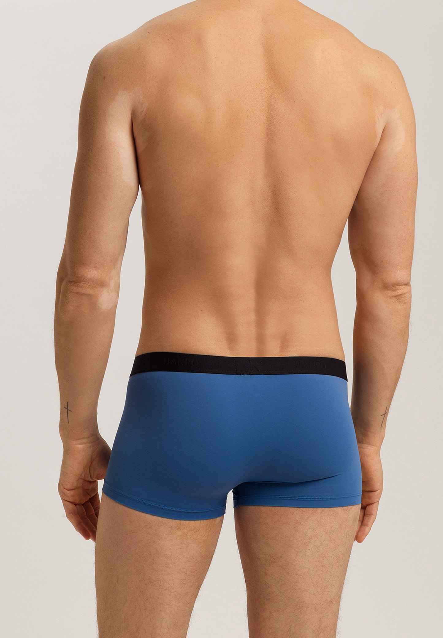The Micro Touch-Pants By Hanro in Dutch Blue
