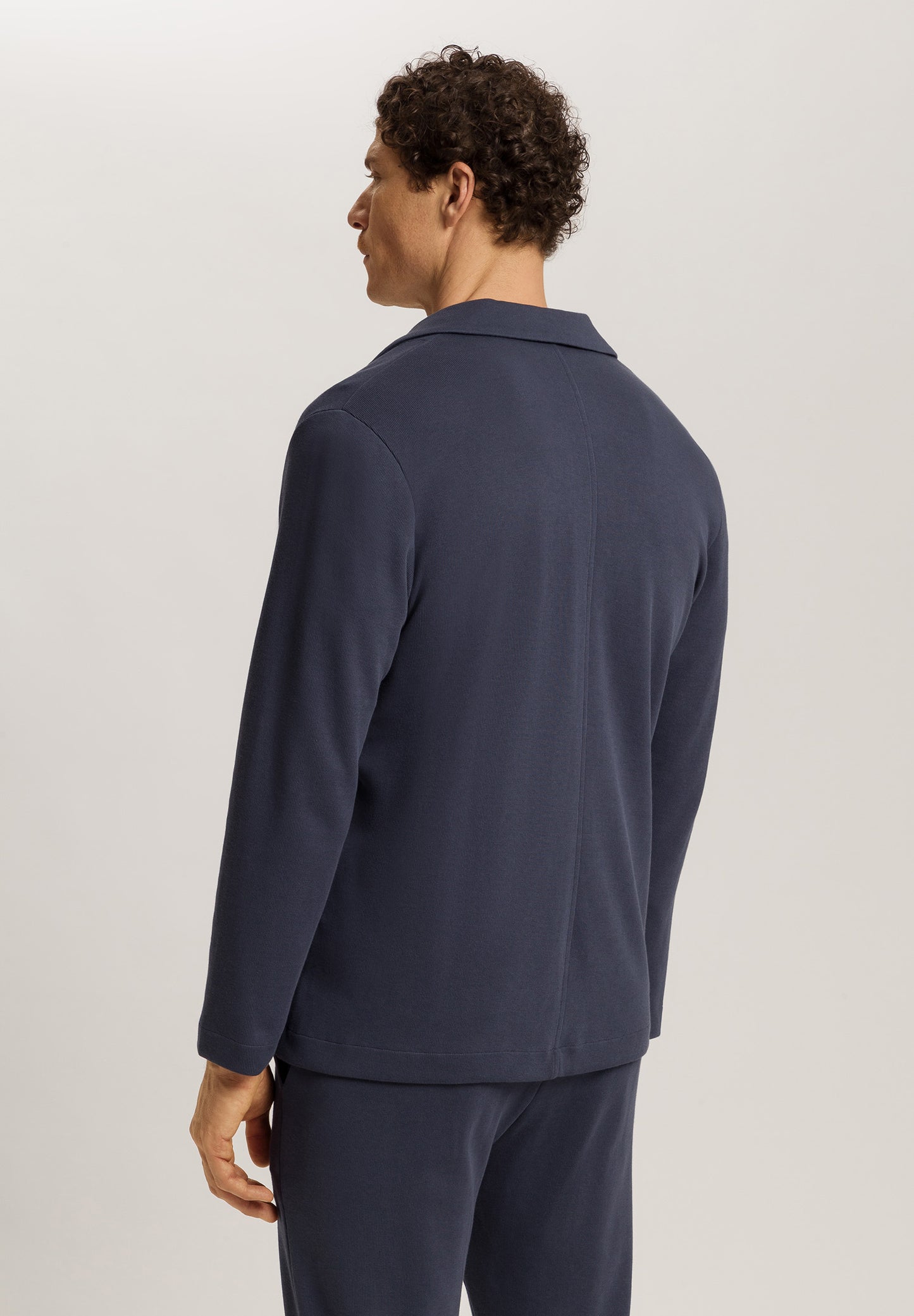The Travelwear-Blazer By Hanro in Ombre Blue