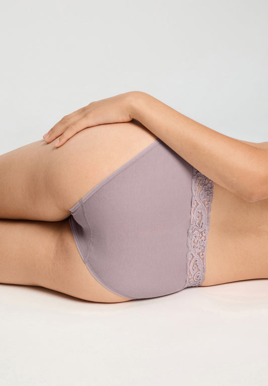 Moments-Mini Briefs