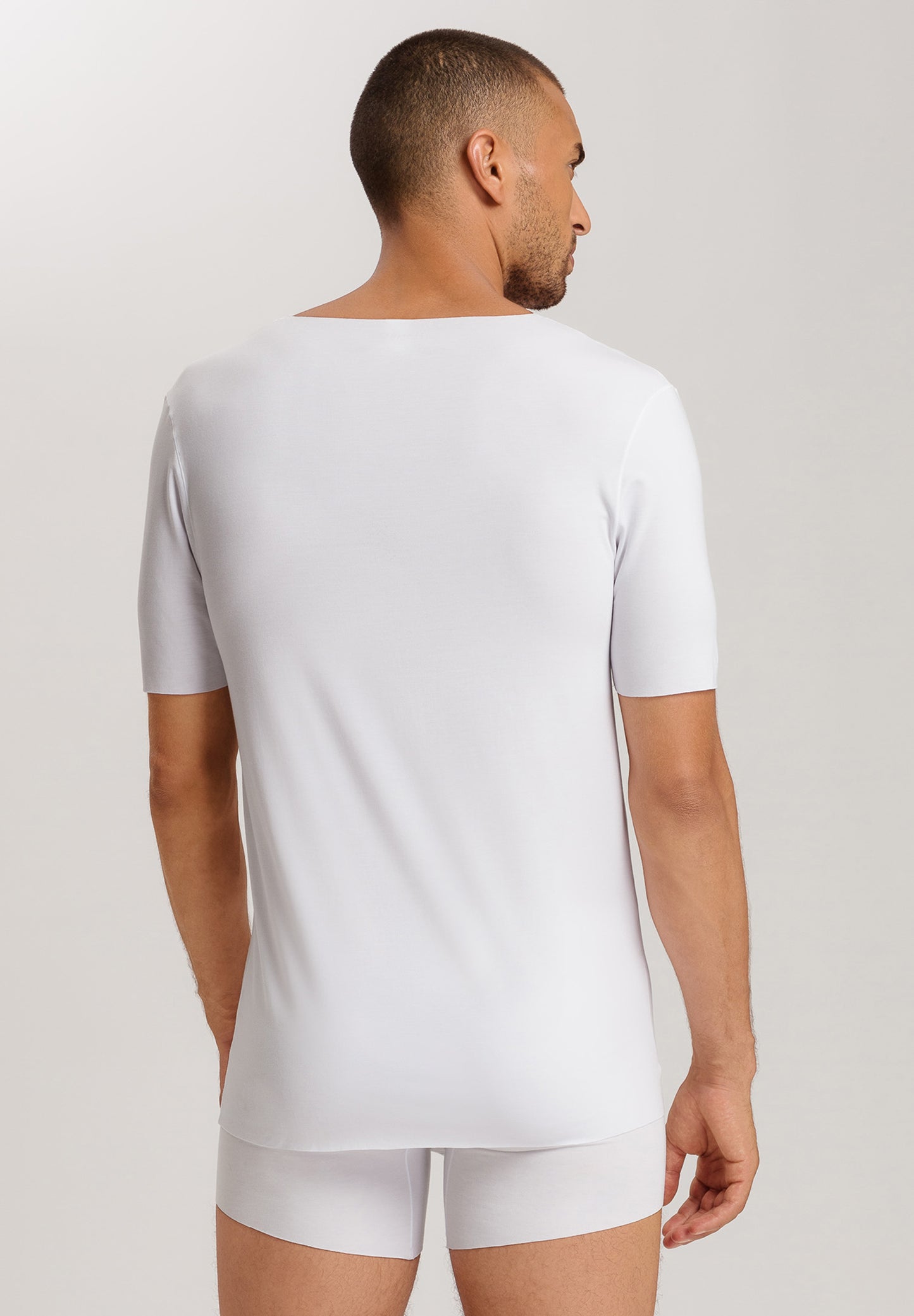 Clean Cut-S/Slv Shirt V-Neck