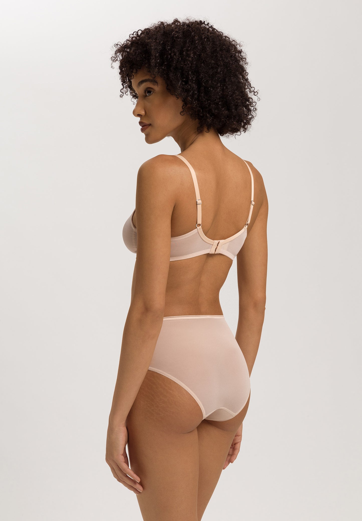 Smooth Illusion-Soft Cup Bra