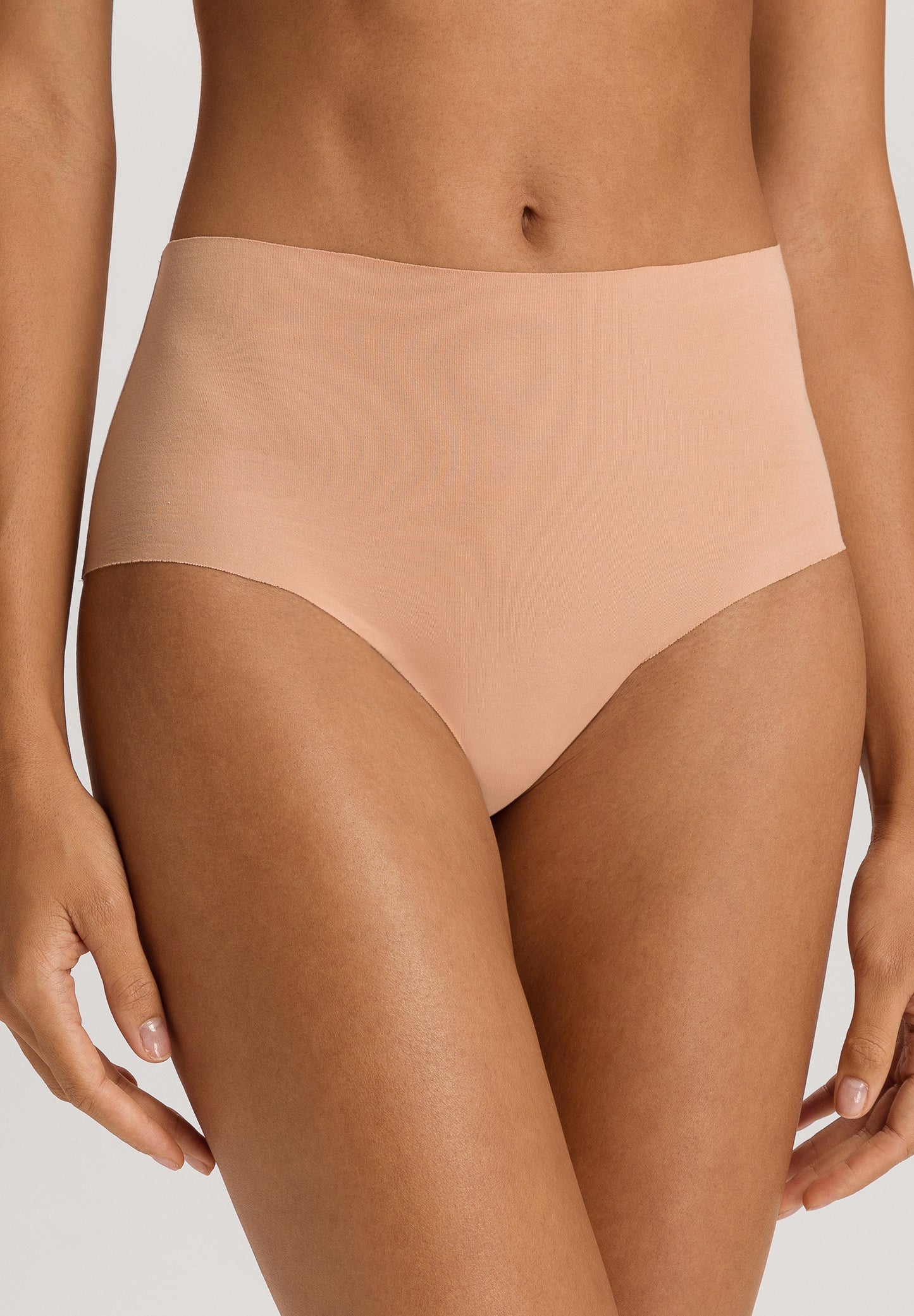 Invisible Cotton-Maxi Briefs