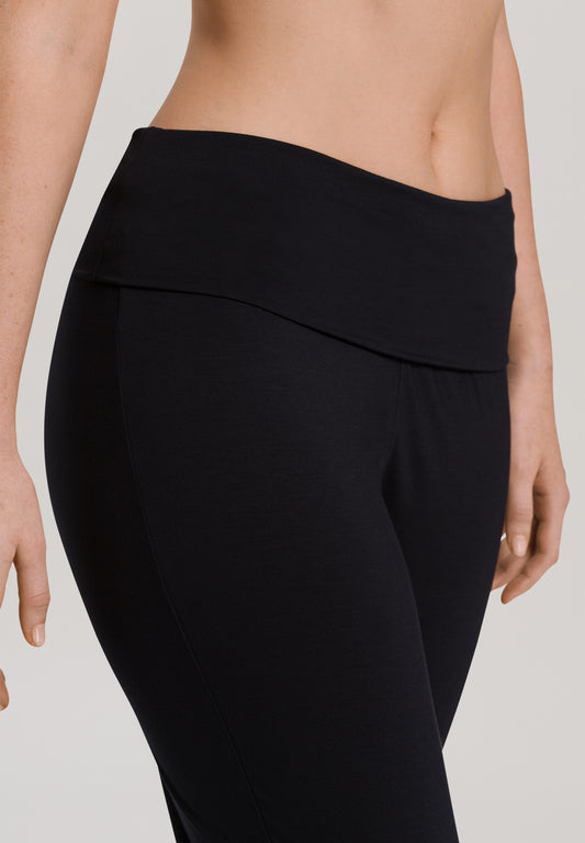 The Yoga-Long Pants By Hanro in Black Beauty