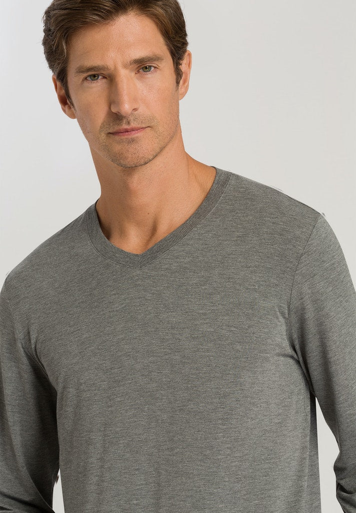 HANRO Mens Casuals Longsleeve V-Neck in stone melange