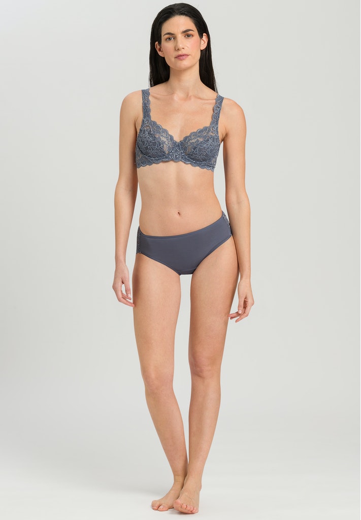 Moments Underwire Bra