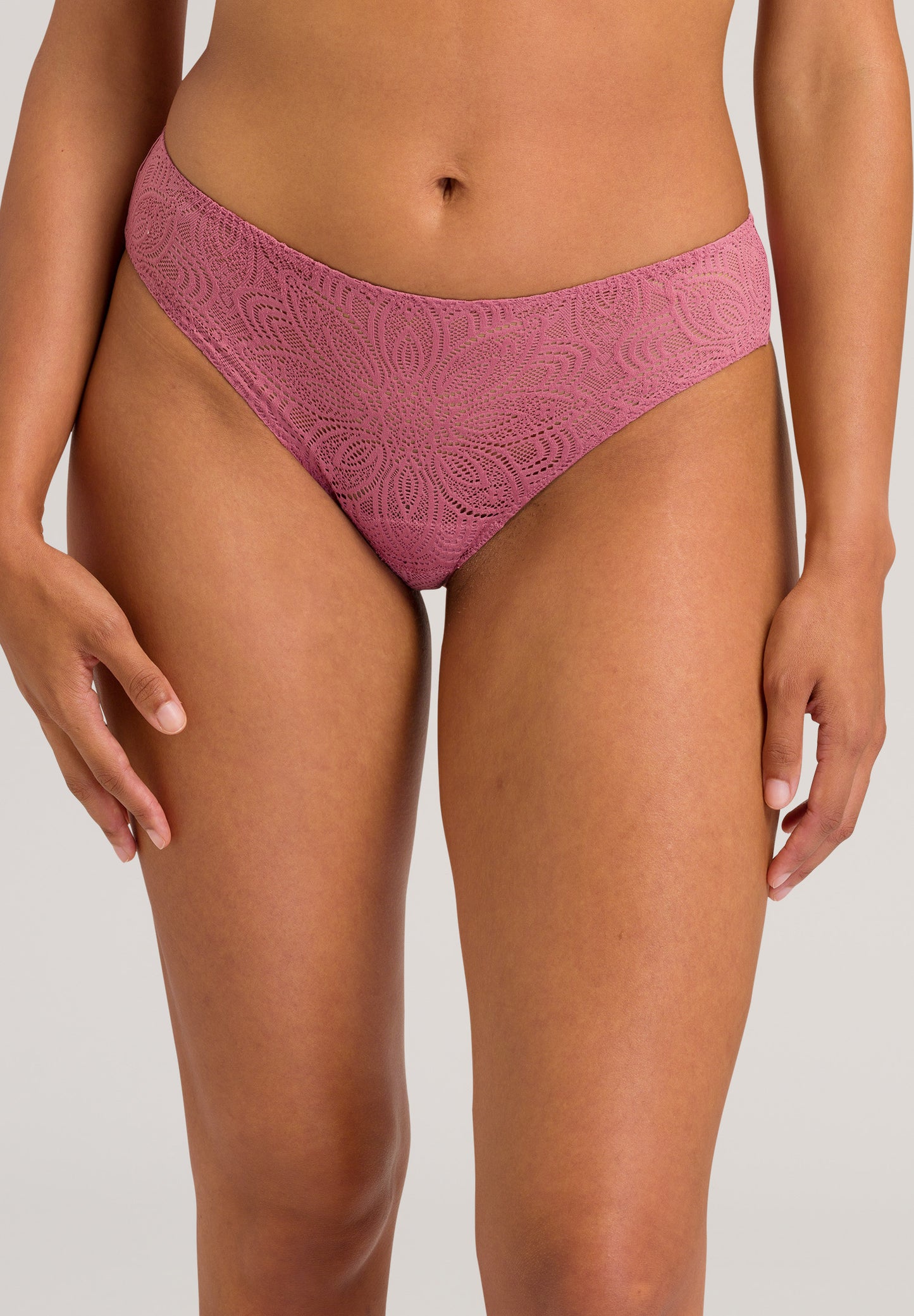 HANRO Janna Midi Briefs in Rosewood