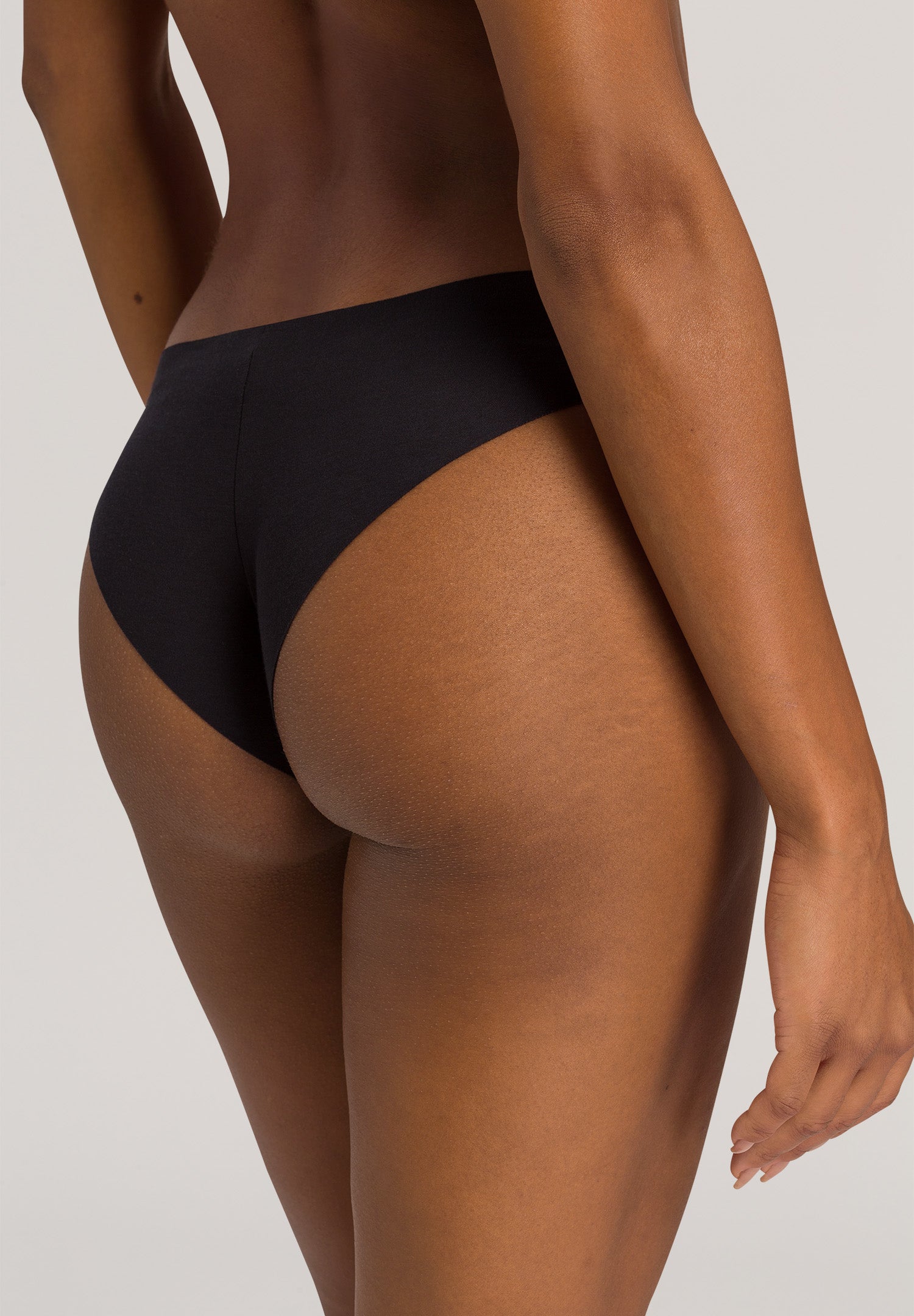 HANRO Black Invisible Cotton Brazilian Cut Pant