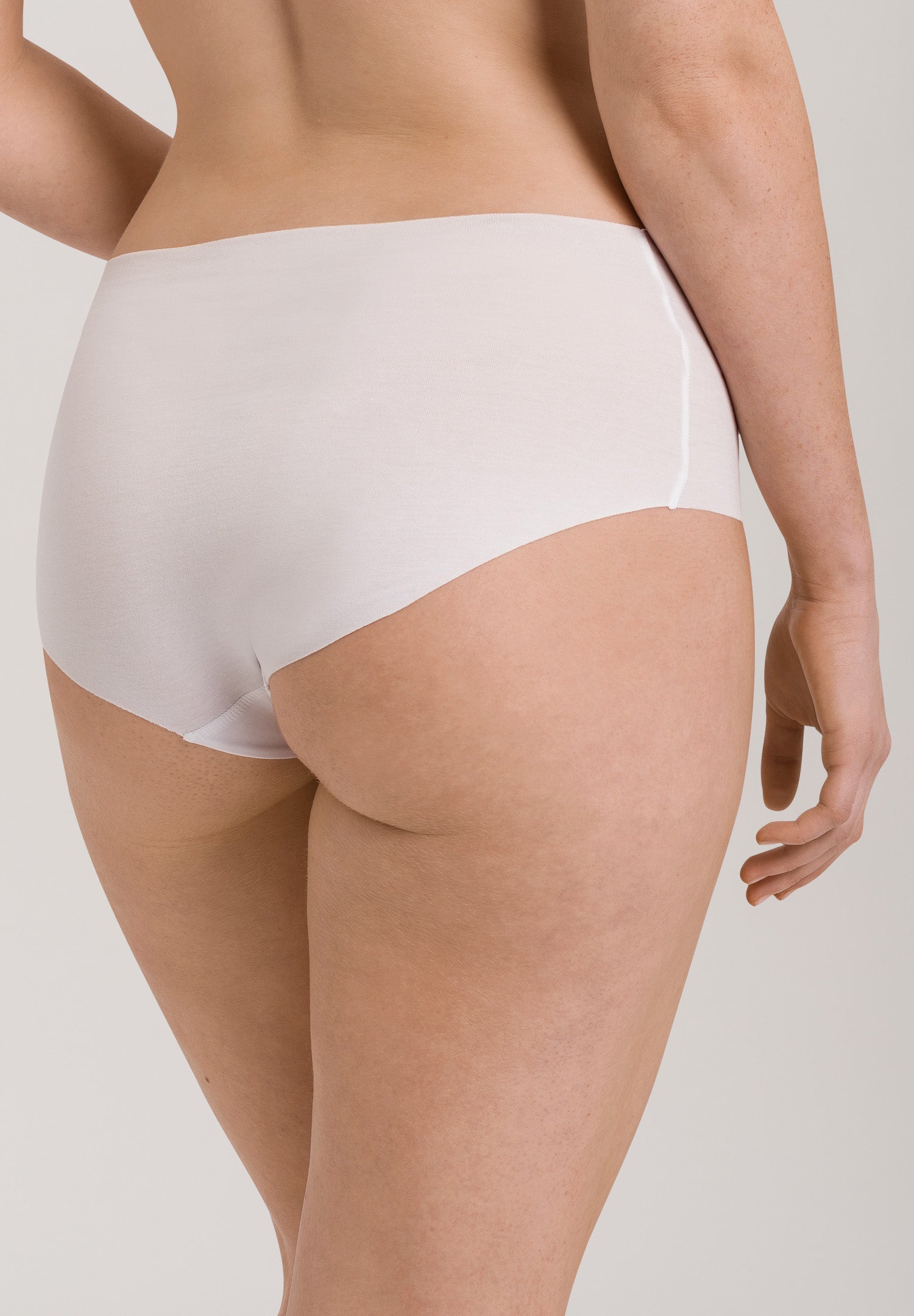 HANRO White Invisible Cotton Full Brief