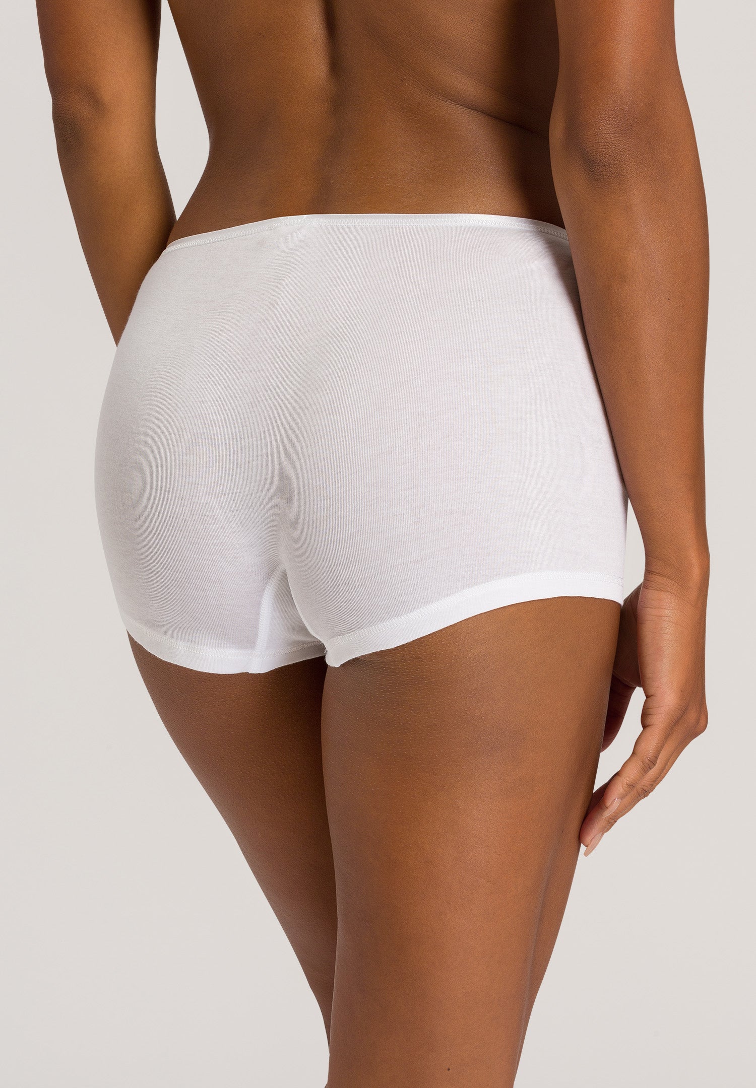 HANRO White Cotton Seamless Shortleg