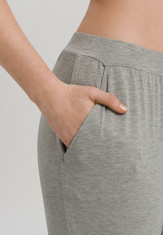 Womens Yoga Crop Pant from HANRO