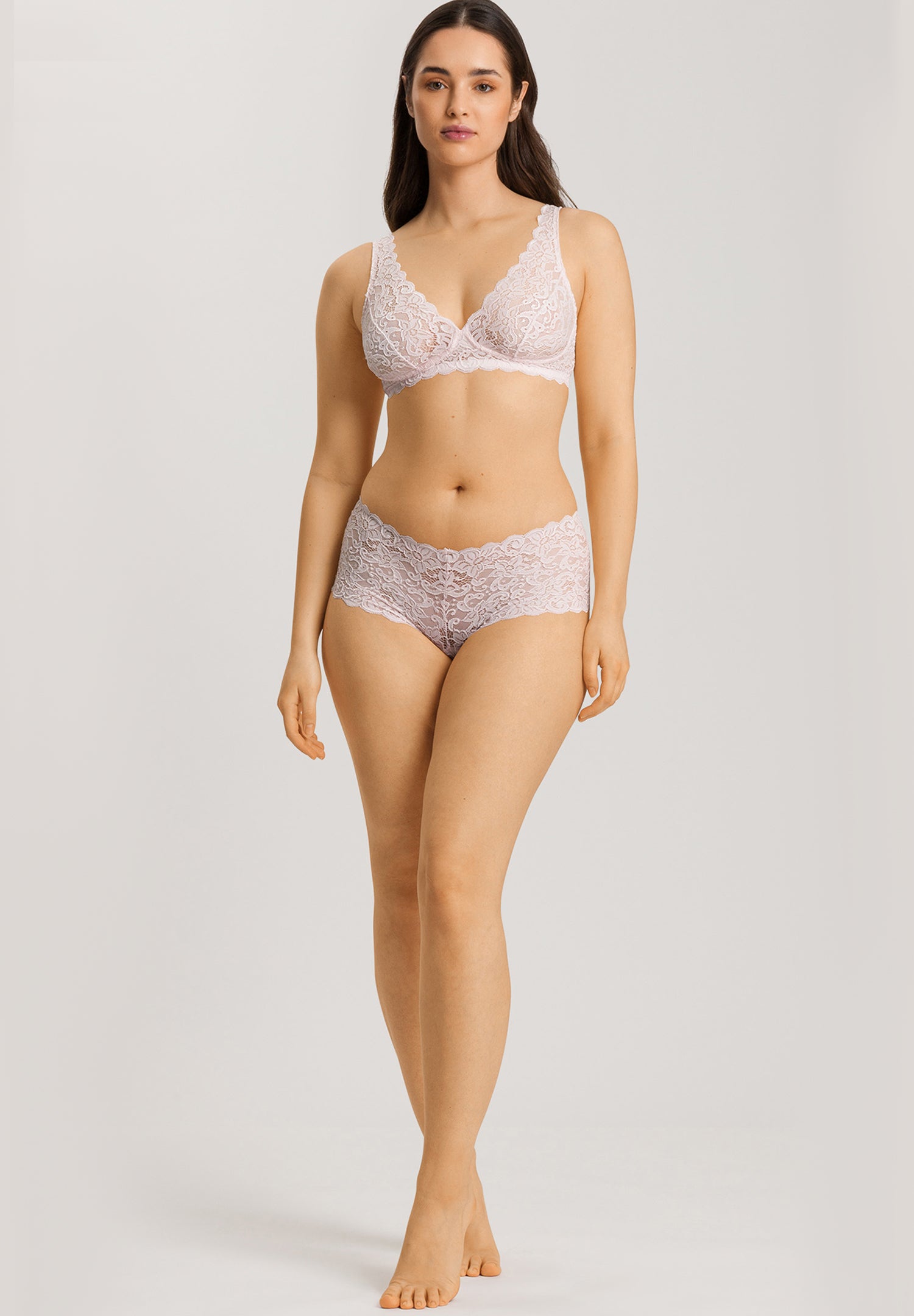 The Moments Soft Cup Bra By HANRO In Honeydew