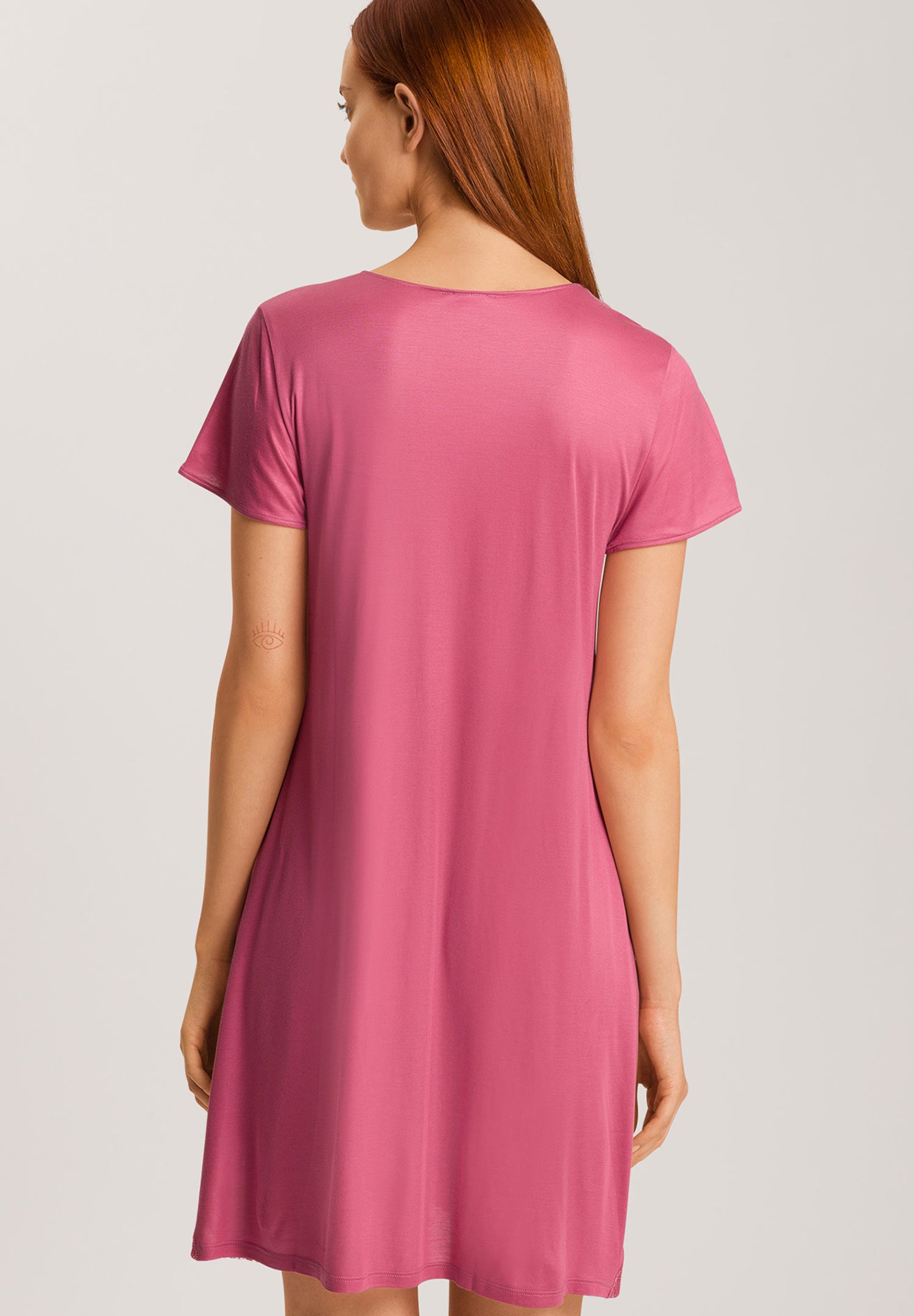 The Eva NW Nightdress By HANRO In Rose Wine