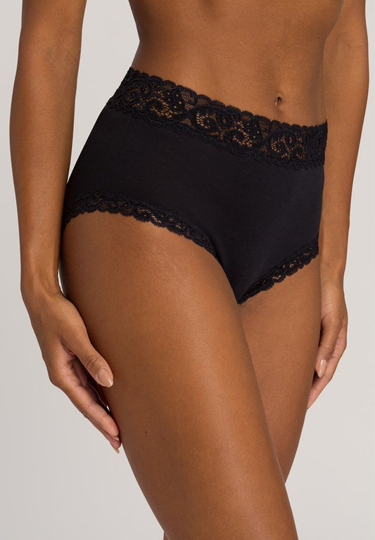 The Moments-Maxi Briefs By HANRO in Black