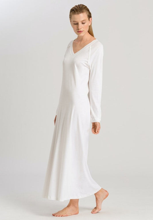 The Pure Essence-L/Slv Nightdress 130Cm By Hanro in Off White
