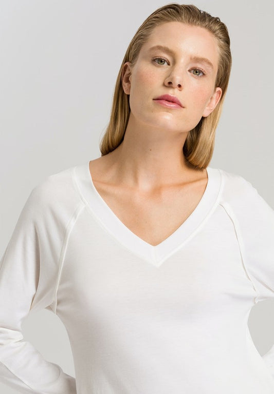 The Pure Essence-L/Slv Nightdress 130Cm By Hanro in Off White
