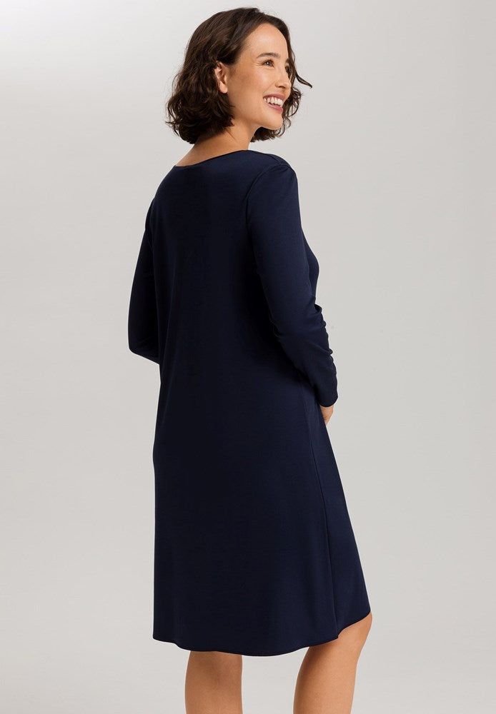 The Cotton Silk-L/Slv Nightdress 100Cm By Hanro in Deep Navy