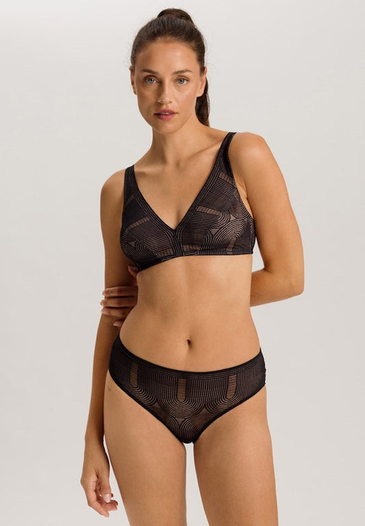 The Martha-Soft Cup Bra By Hanro In Black
