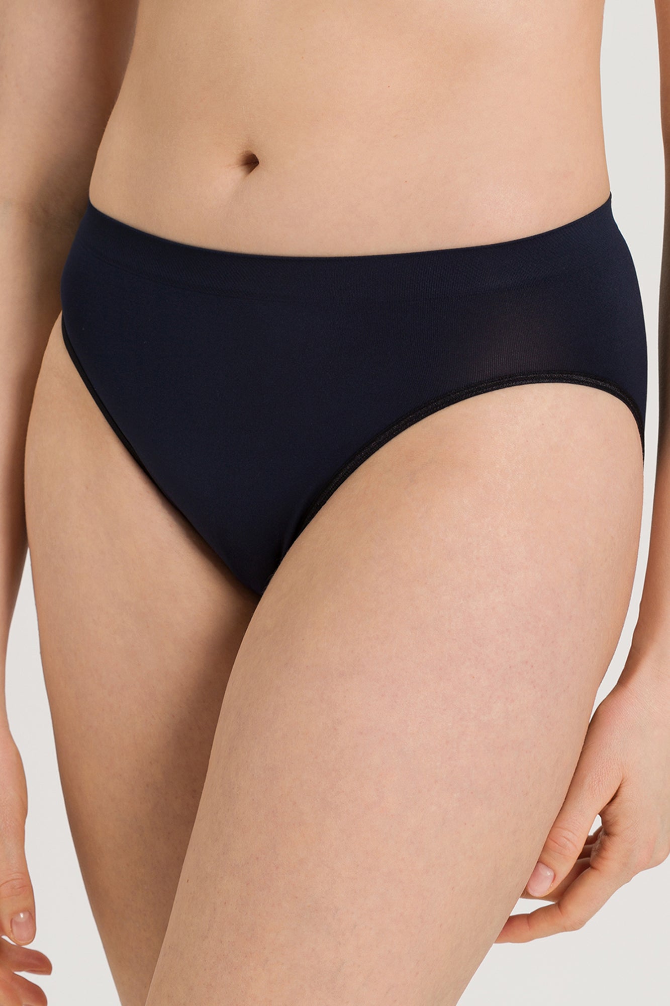 The Touch Feeling Midi Briefs By HANRO In Deep Navy