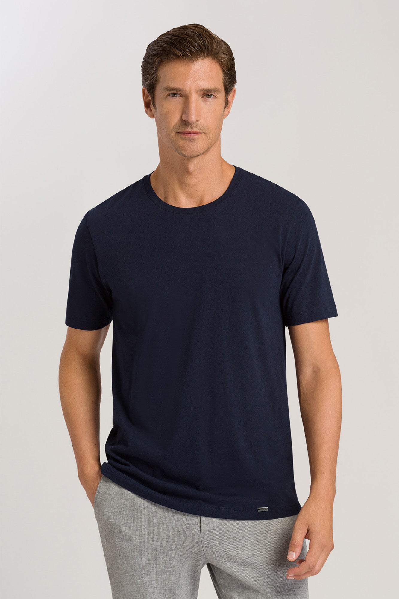100% Cotton Short Sleeve Shirt in Deep Navy - Living Shirts | HANRO
