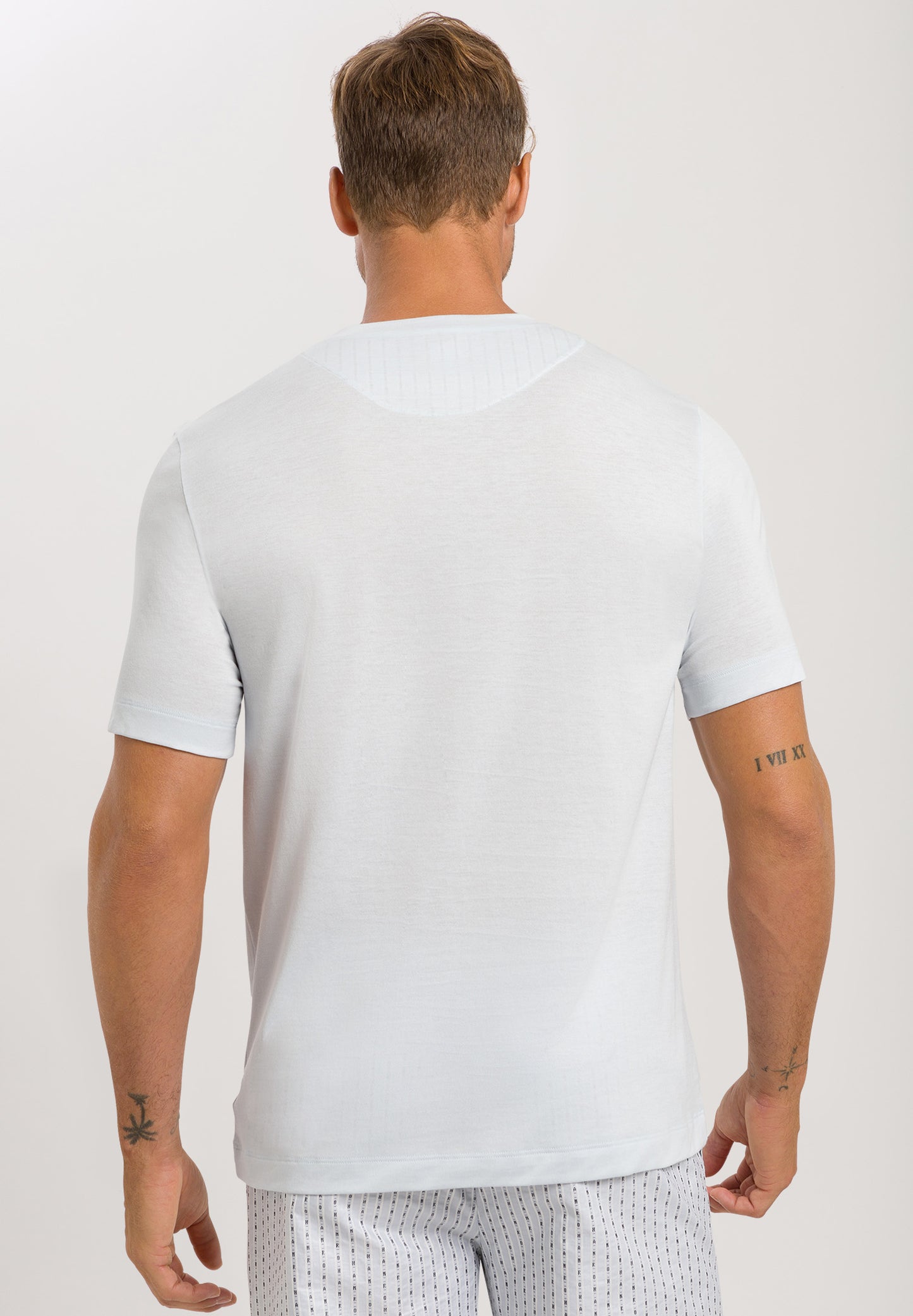 Carl - Short Sleeve Henley