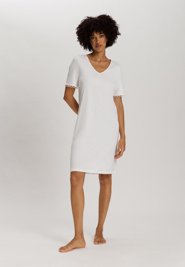 The Anouk Short Sleeve Nightdress By HANRO In Off White