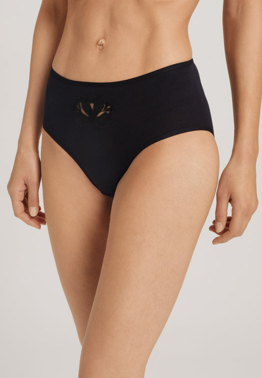 The Kalea-Maxi Briefs By HANRO in Black