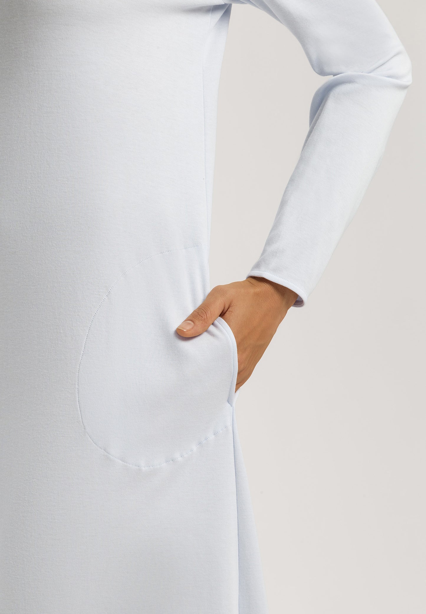 The Malena-L/Slv Nightdress 130Cm By Hanro in Powder Blue