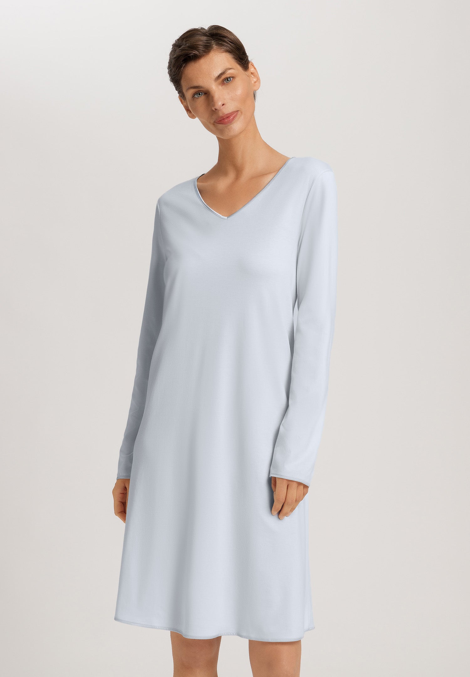 The Cotton Silk-L/Slv Nightdress 100Cm By Hanro in Powder Blue