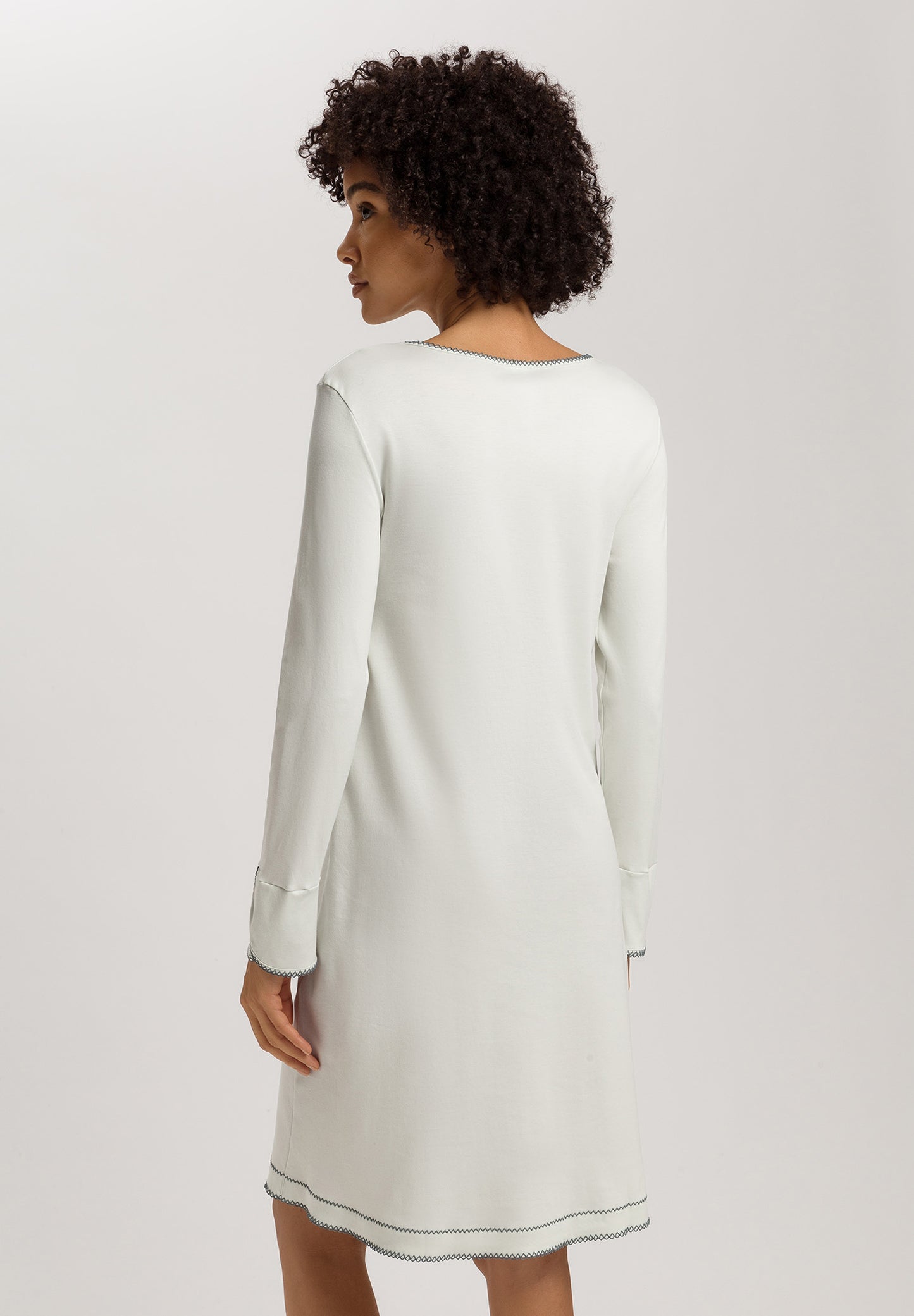 The Una-L/Slv Nightdress 100Cm By Hanro in Green Beryl