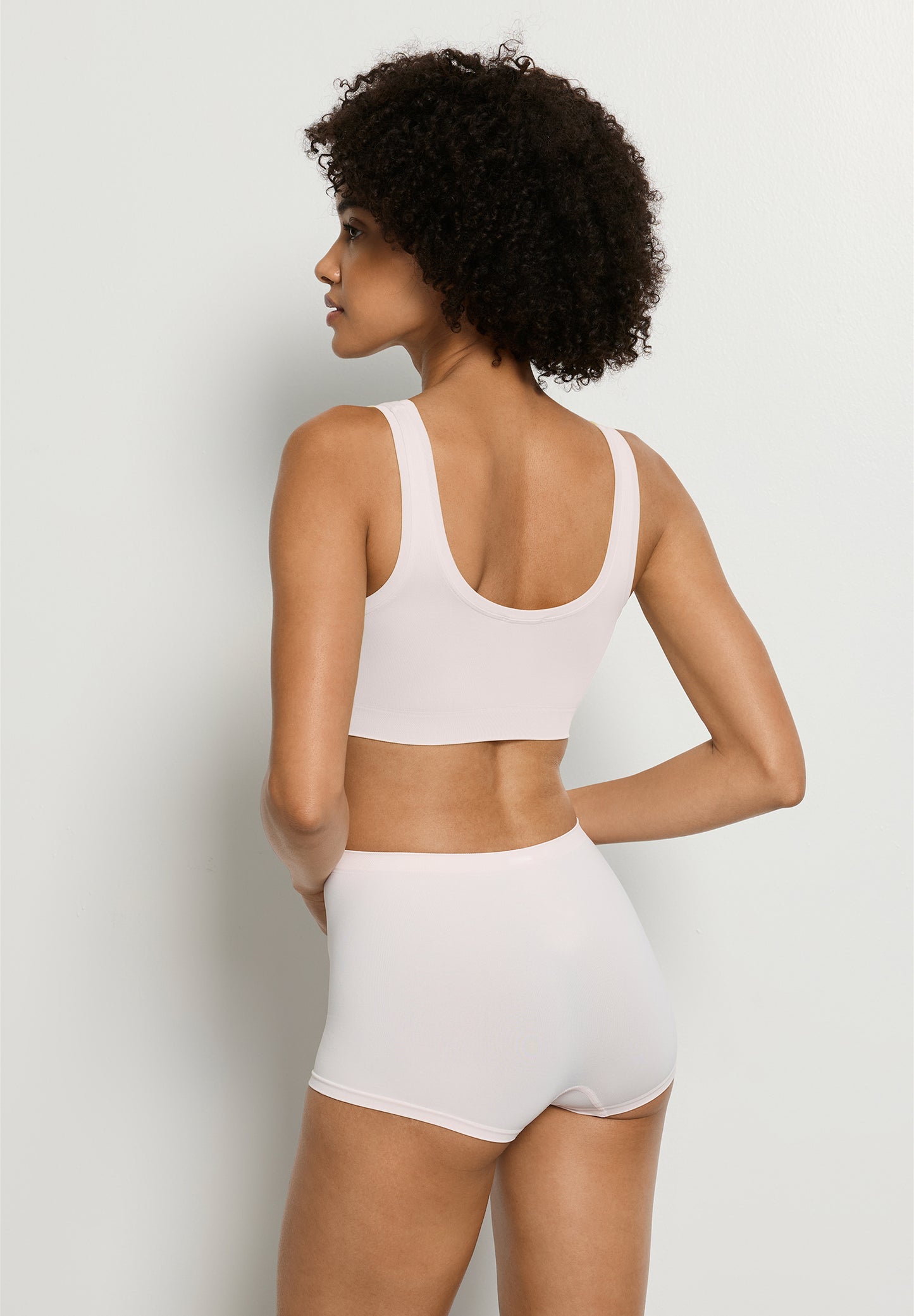 The Touch Feeling-Crop Top by HANRO in Honeydew