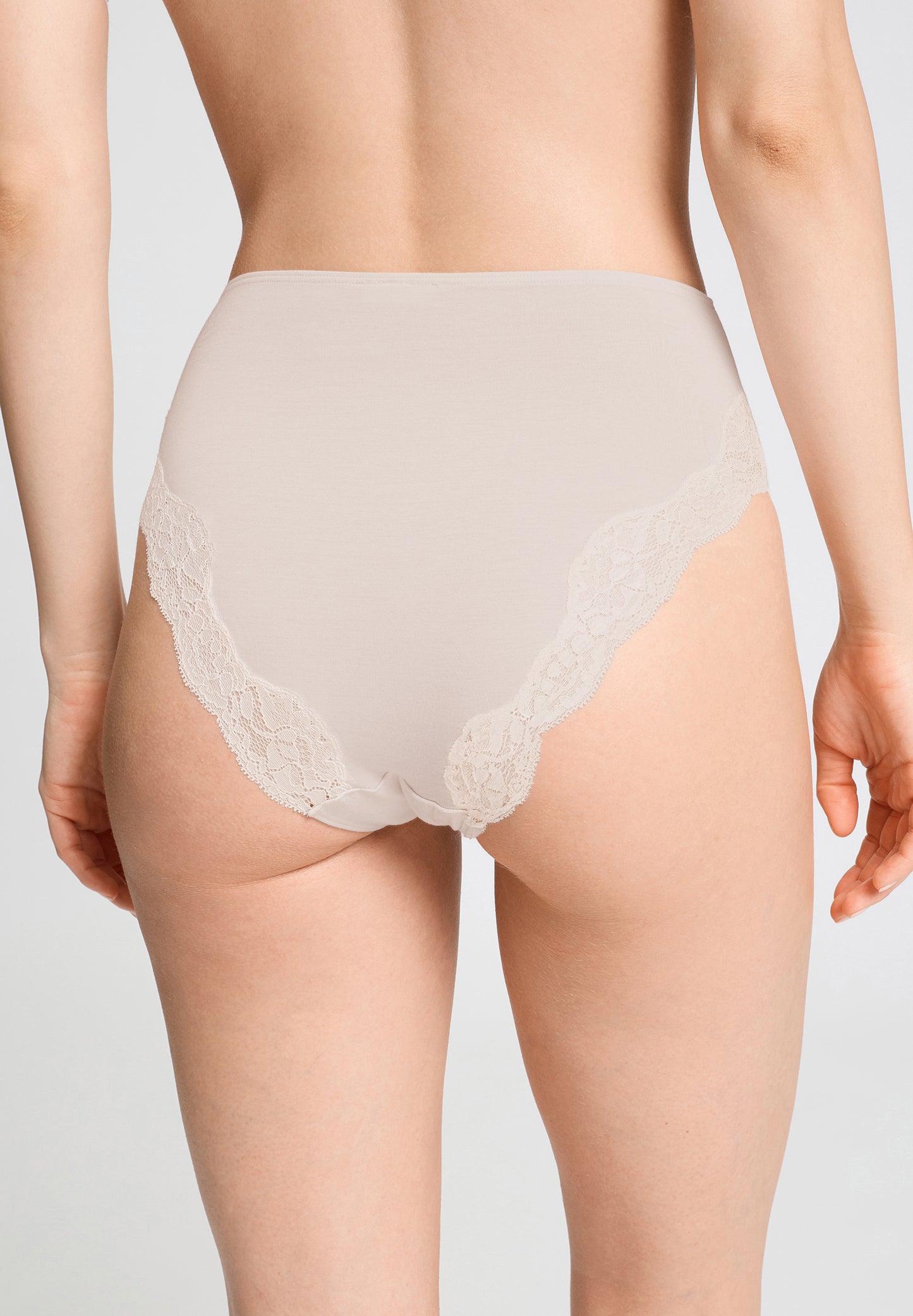 Dana-Midi Briefs
