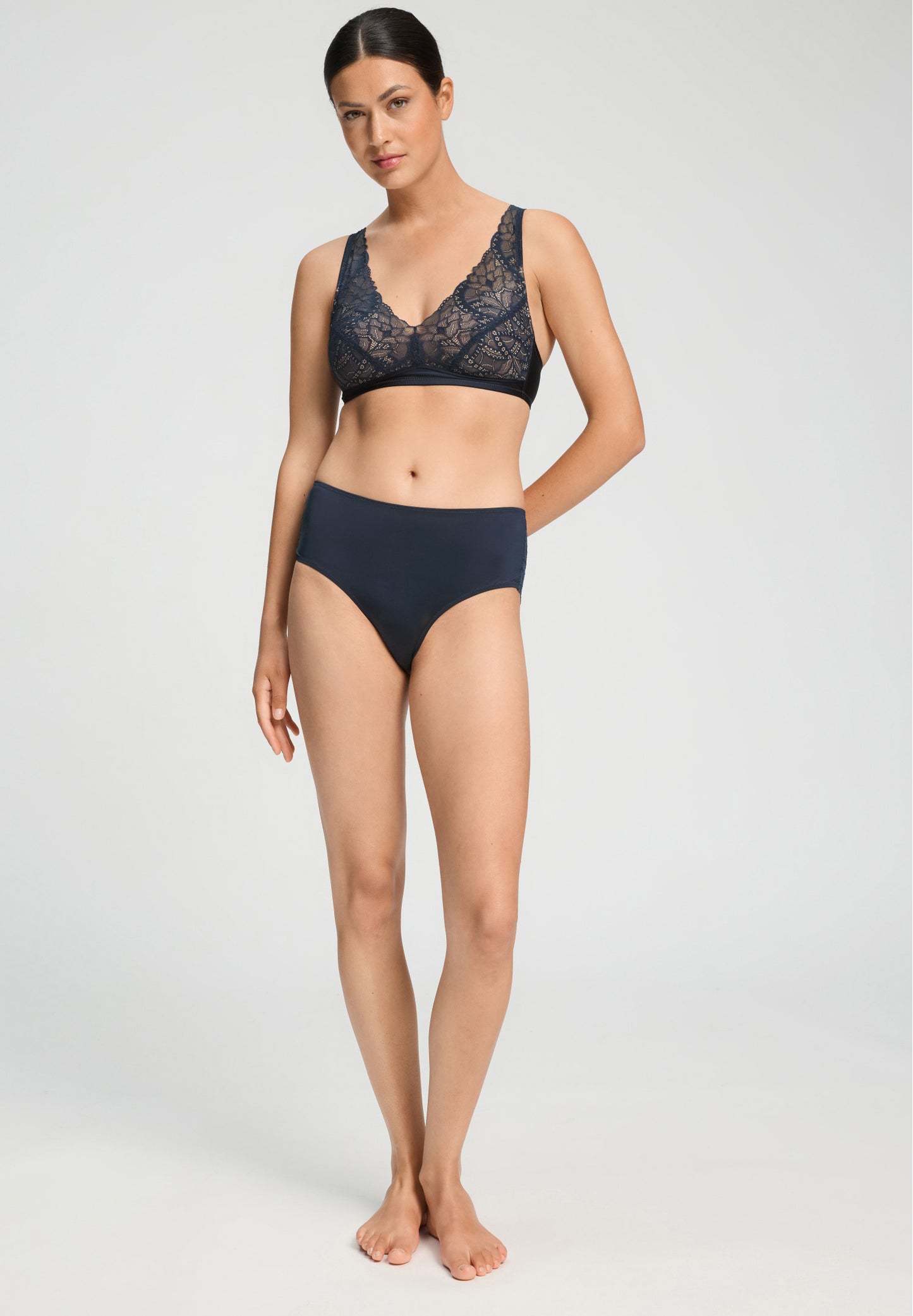 Azelia-Maxi Briefs