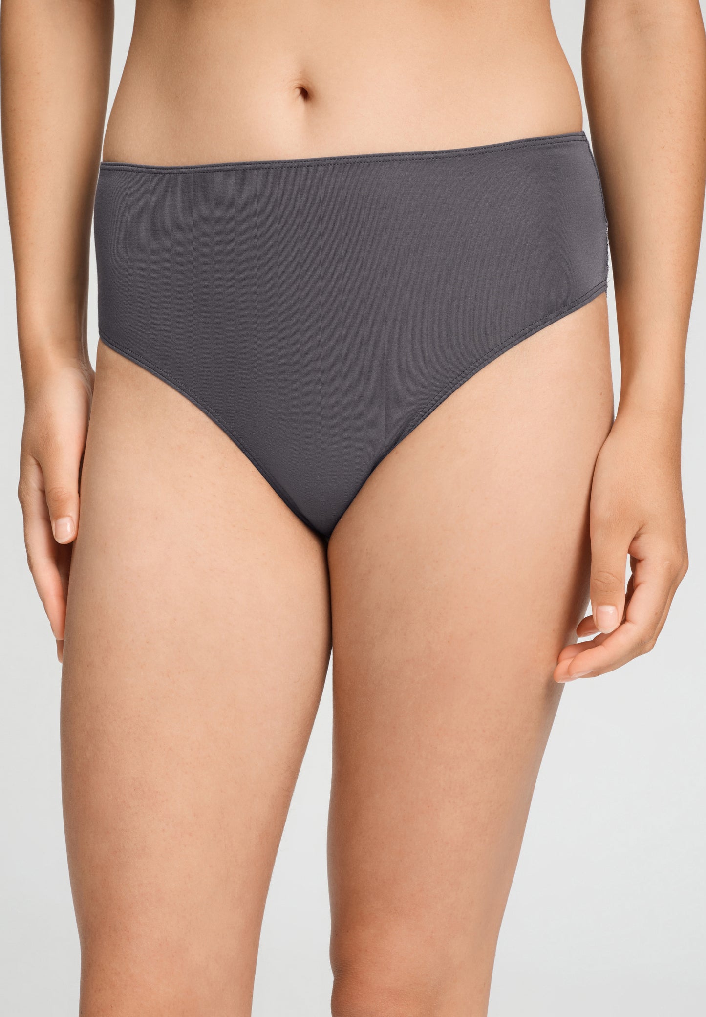 Dana-Midi Briefs