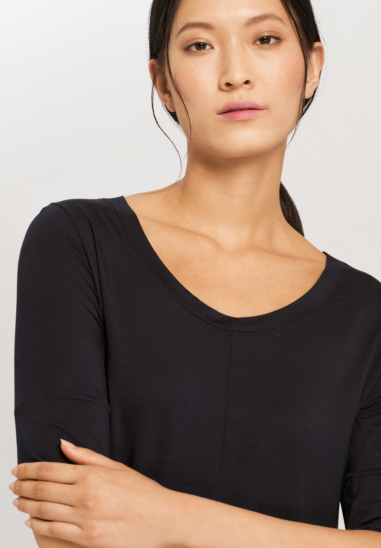 The Yoga-Short Sleeve Shirt By Hanro in Black