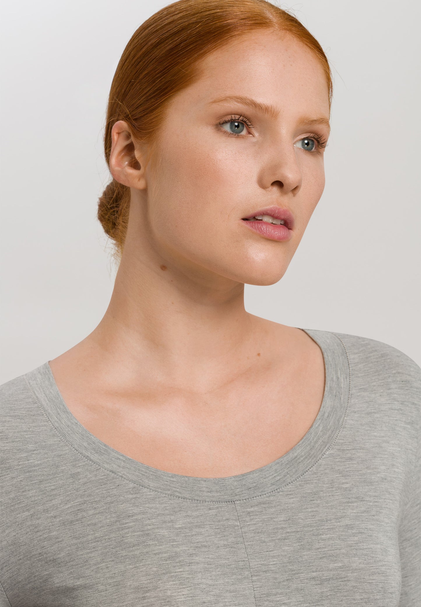 The Yoga-Short Sleeve Shirt By Hanro in Grit Melange