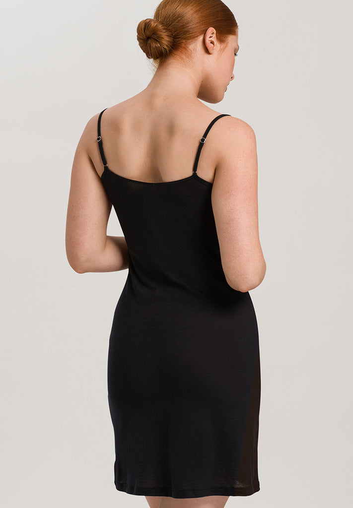 The Ultralight Bodydress By HANRO In Black