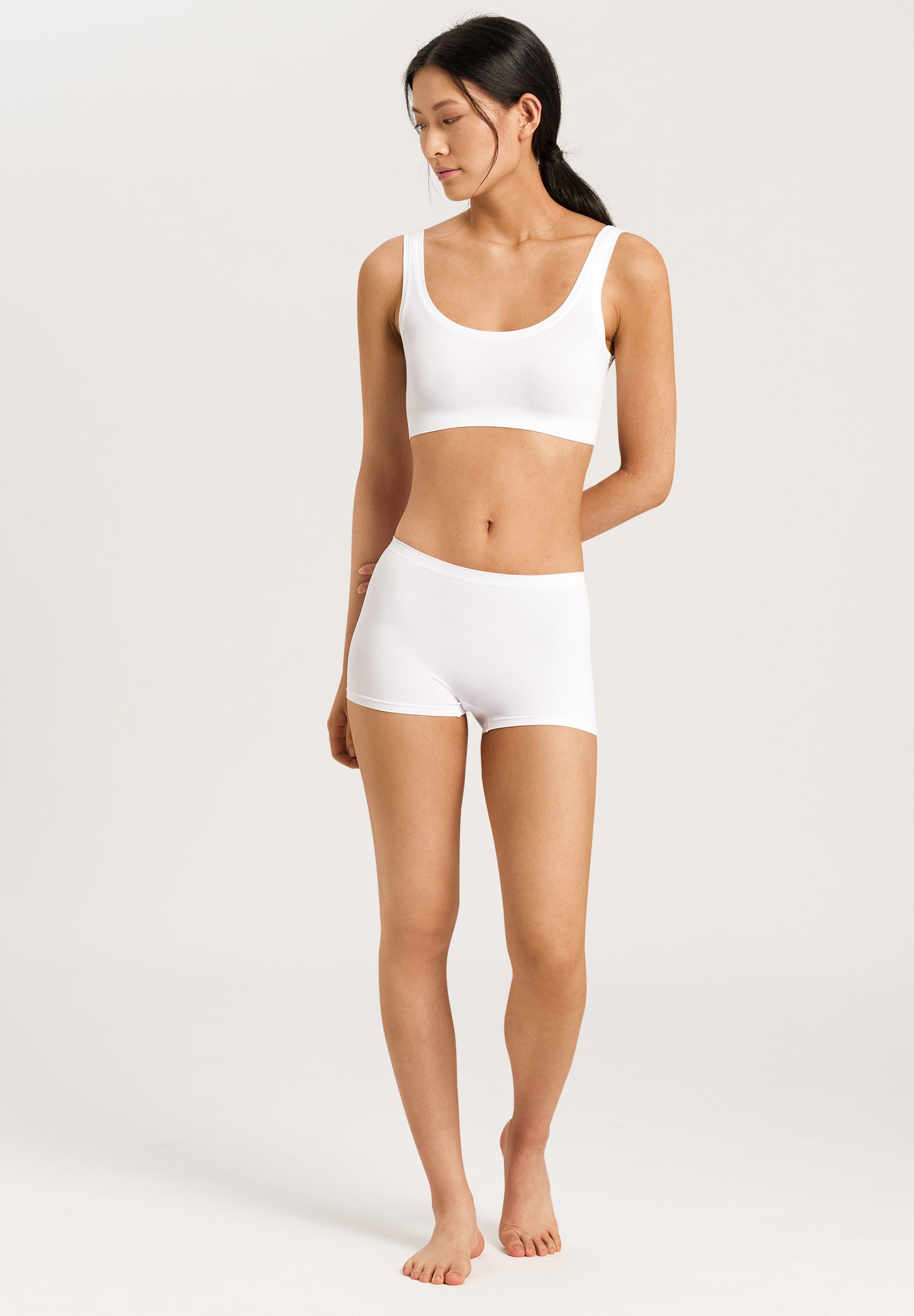 HANRO White Touch Feeling Crop Top