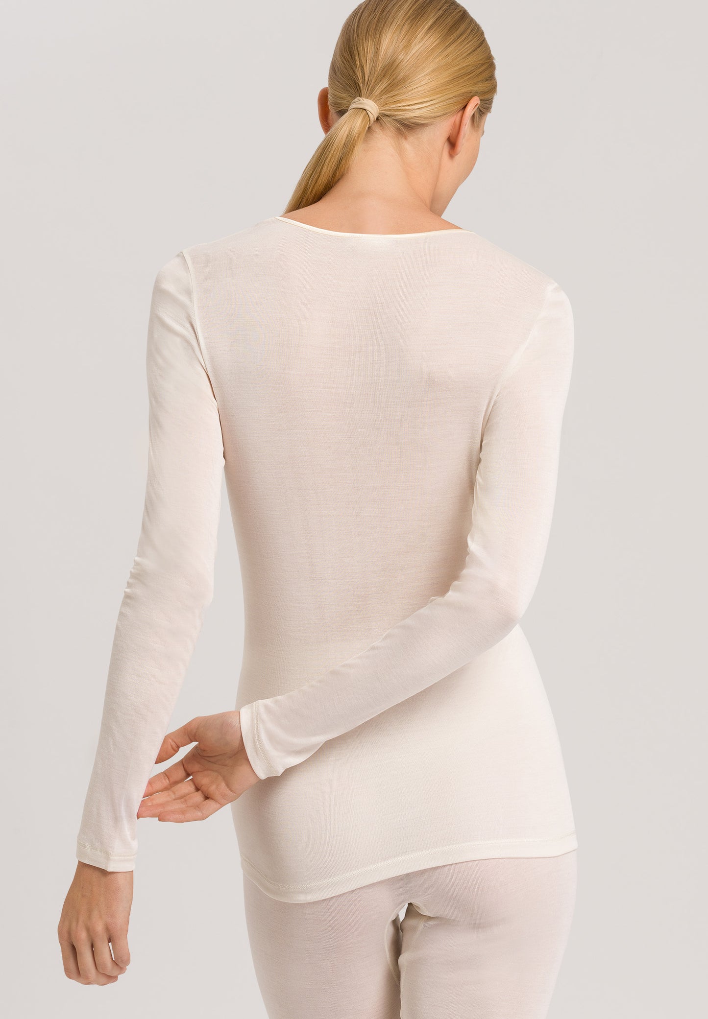 HANRO Pale Creme Pure Silk Long-Sleeve Shirt